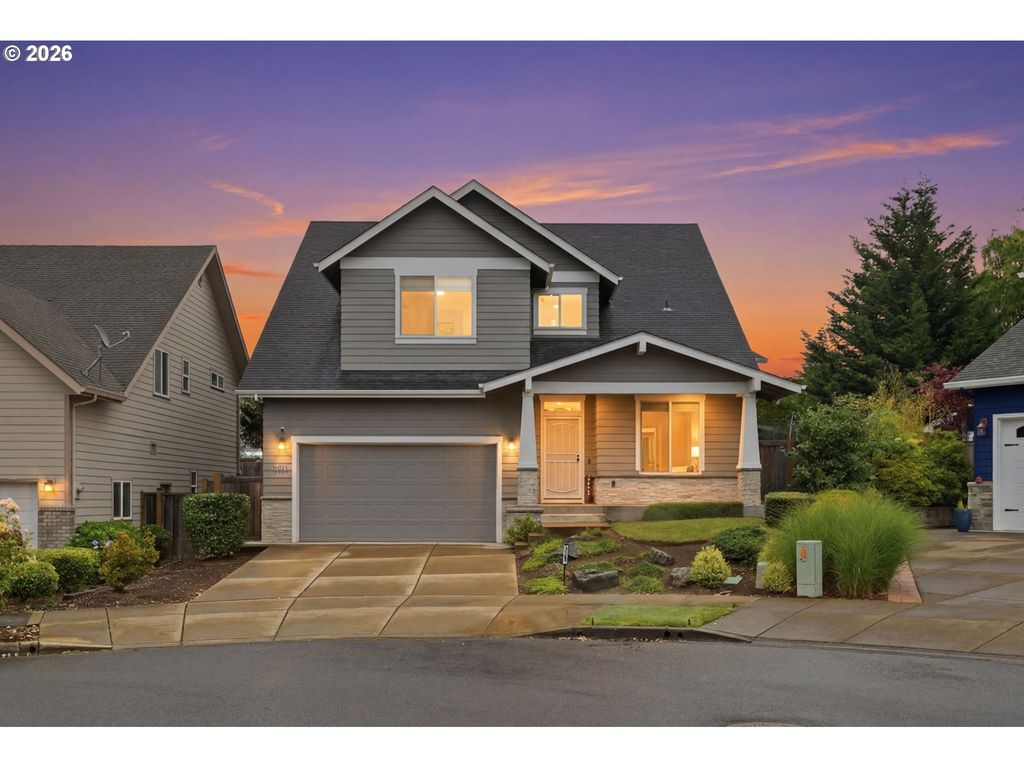 2361 ROLLIE Loop, Eugene, OR 97405