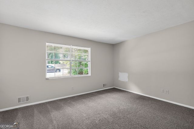 5770 Deerfield Trail, Atlanta, GA 30349
