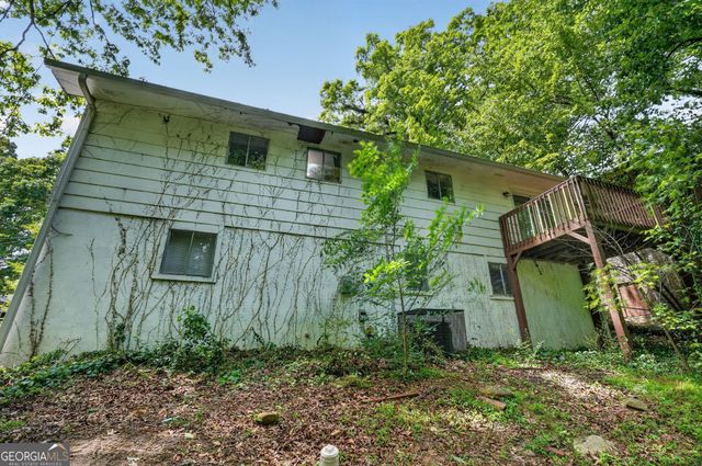 5770 Deerfield Trail, Atlanta, GA 30349