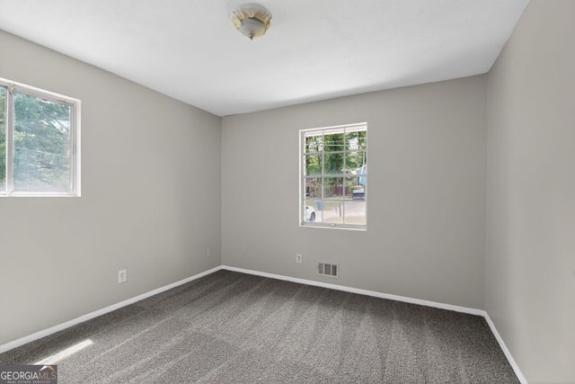 5770 Deerfield Trail, Atlanta, GA 30349