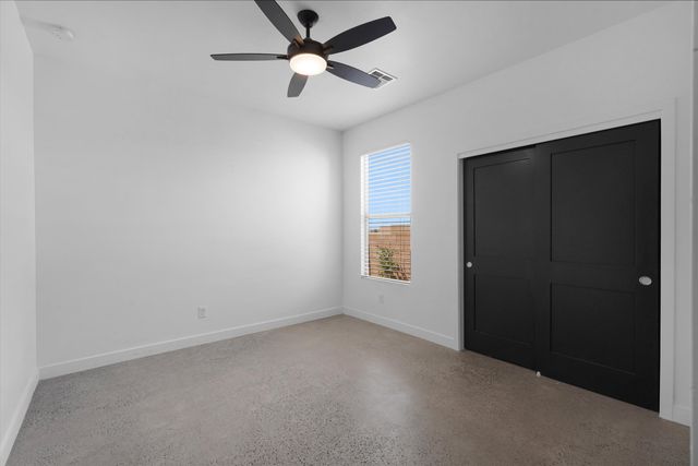 609 2nd Street NE, Rio Rancho, NM 87124