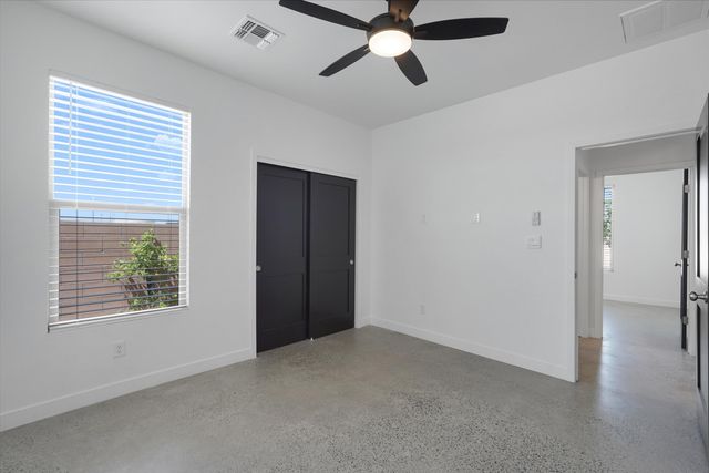 609 2nd Street NE, Rio Rancho, NM 87124