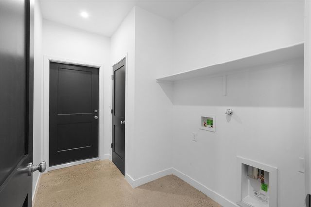 609 2nd Street NE, Rio Rancho, NM 87124