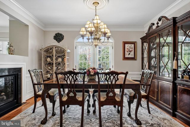 5989 GRAND PAVILION WAY, Alexandria, VA 22303