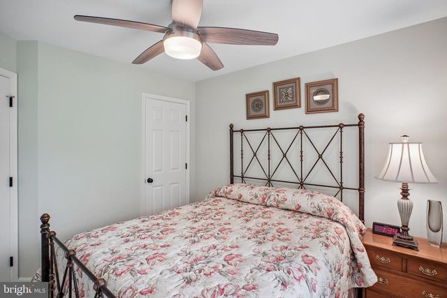 5989 GRAND PAVILION WAY, Alexandria, VA 22303