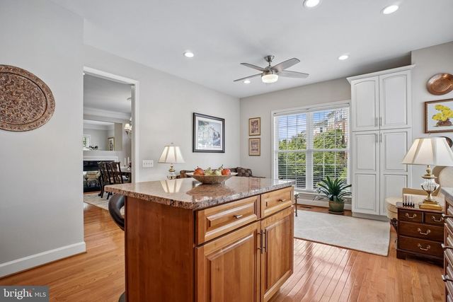 5989 GRAND PAVILION WAY, Alexandria, VA 22303