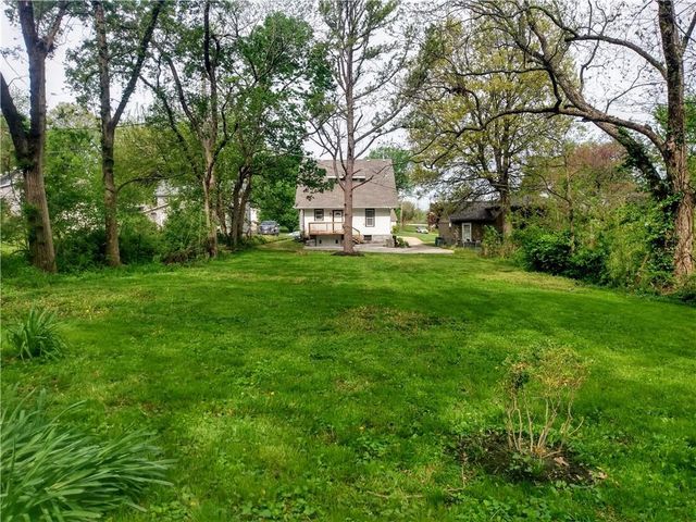 507 N Pearl Street, Paola, KS 66071