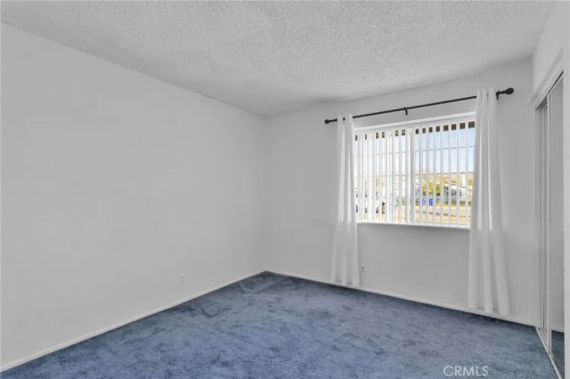 13252 Setancket Road, Apple Valley, CA 92308