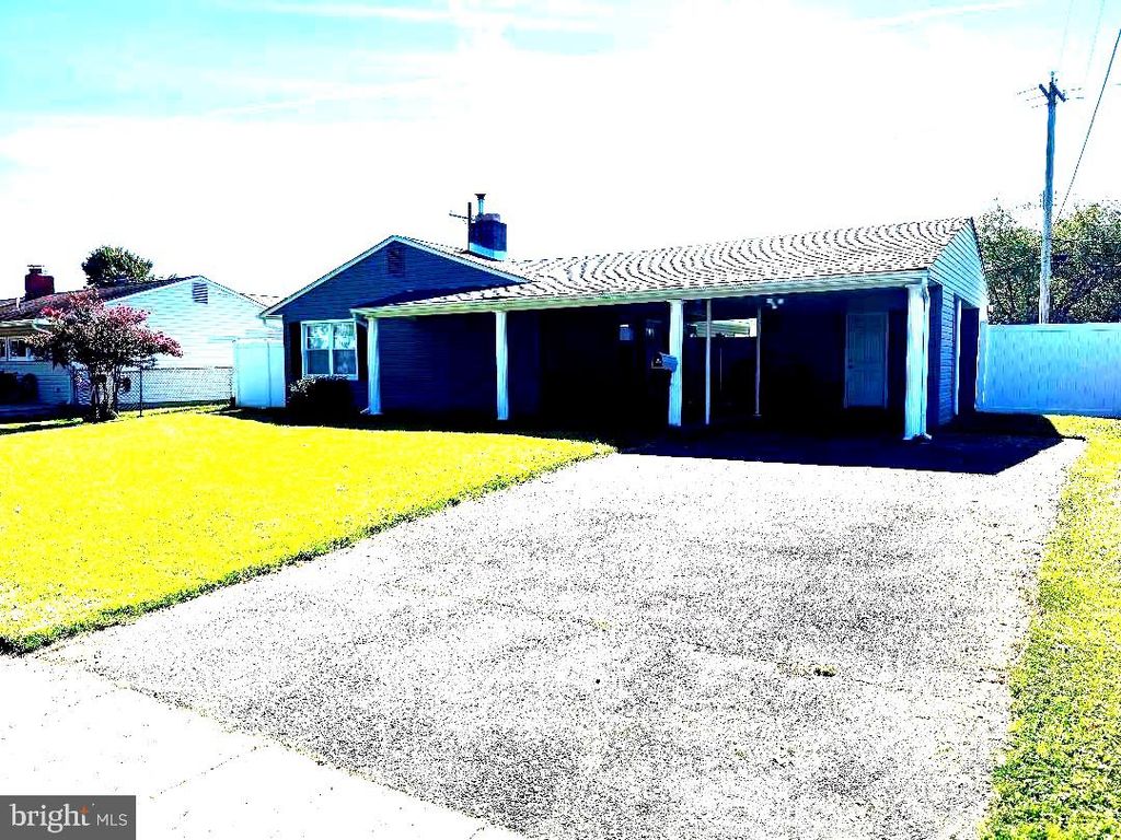 36 FOREST LANE, LEVITTOWN, PA 19055 — photo 3