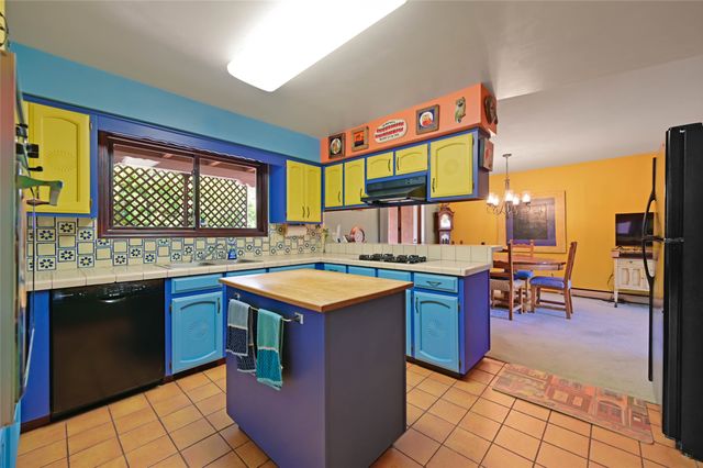 6309 Calle Zanate, Santa Fe, NM 87507