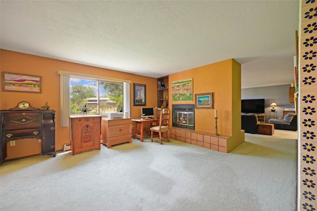 6309 Calle Zanate, Santa Fe, NM 87507