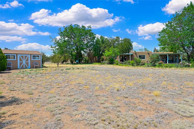 6309 Calle Zanate, Santa Fe, NM 87507