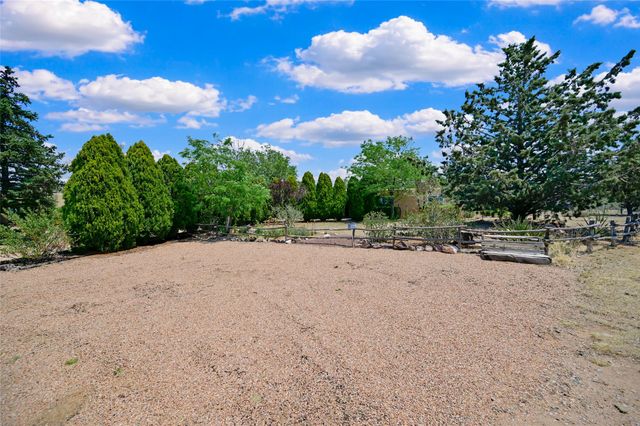 6309 Calle Zanate, Santa Fe, NM 87507