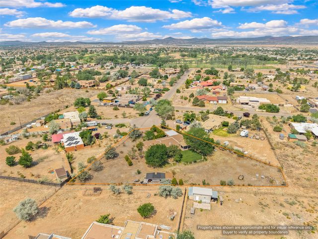 6309 Calle Zanate, Santa Fe, NM 87507