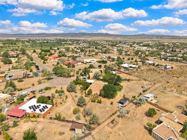 6309 Calle Zanate, Santa Fe, NM 87507