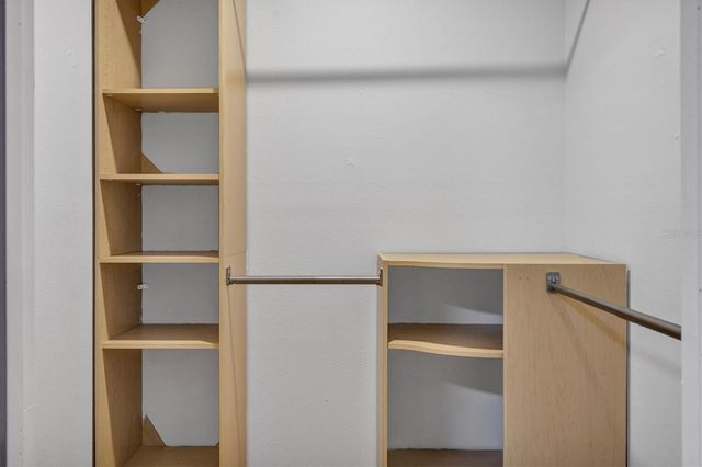 2308 SHADOW OAKS ROAD, Sarasota, FL 34240