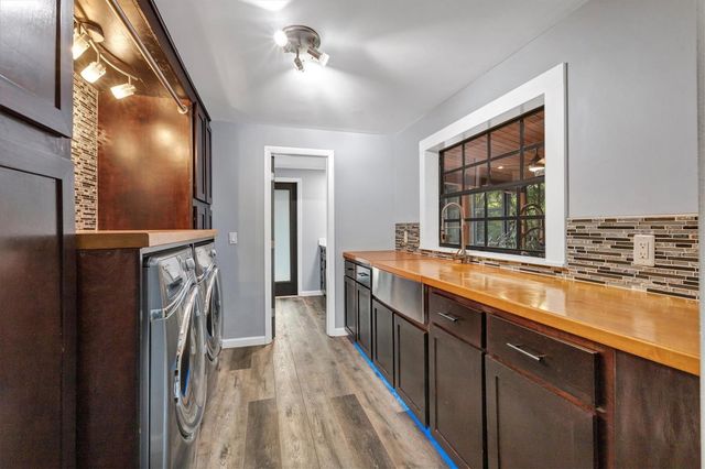 2308 SHADOW OAKS ROAD, Sarasota, FL 34240