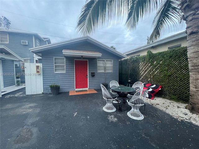 840 SW 13th Avenue, Miami, FL 33135