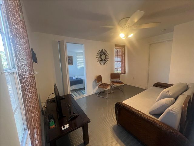 840 SW 13th Avenue, Miami, FL 33135