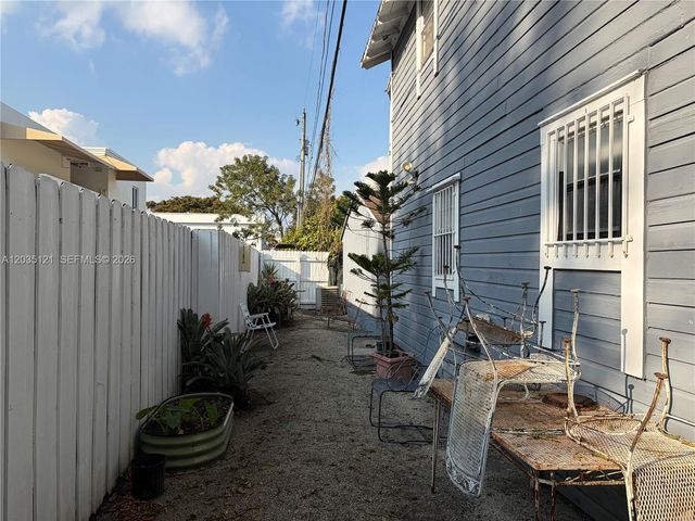 840 SW 13th Avenue, Miami, FL 33135