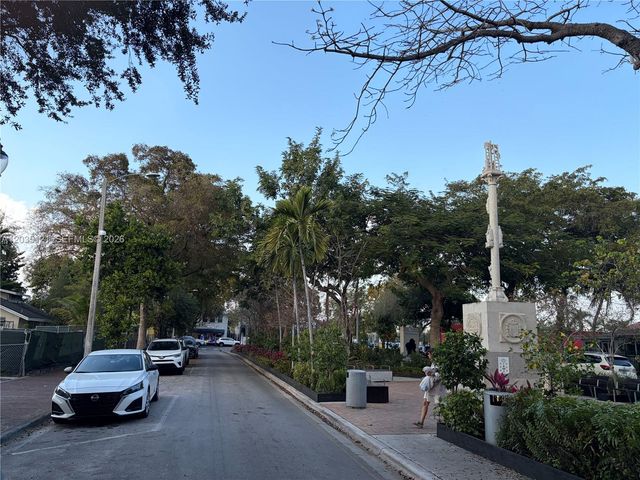 840 SW 13th Avenue, Miami, FL 33135