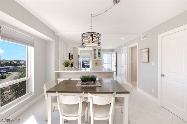 991 N Barfield DR 401, Marco Island, FL 34145