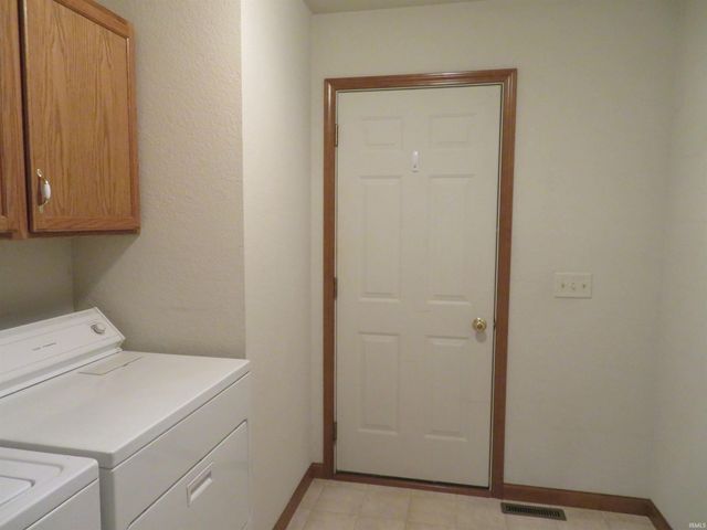 1411 Clover Creek Lane, Goshen, IN 46526