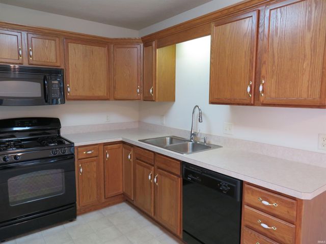 1411 Clover Creek Lane, Goshen, IN 46526