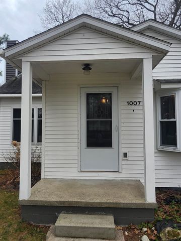 1007 W 1st Street, Tawas Twp, MI 48763
