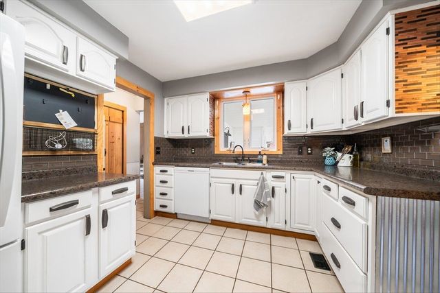 1007 W 1st Street, Tawas Twp, MI 48763