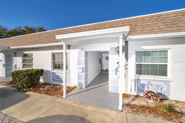 595 WESTWINDS DRIVE, Palm Harbor, FL 34683