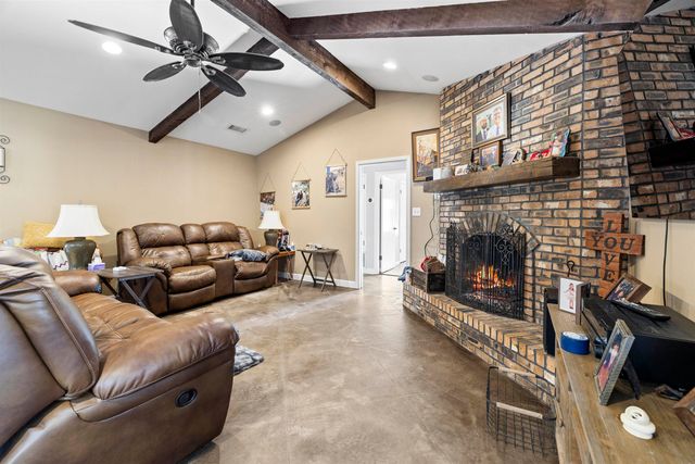 26 Ramblewood Dr., Longview, TX 75605