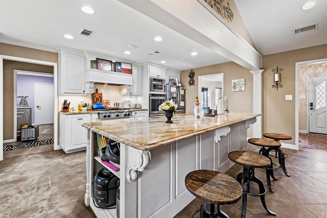 26 Ramblewood Dr., Longview, TX 75605