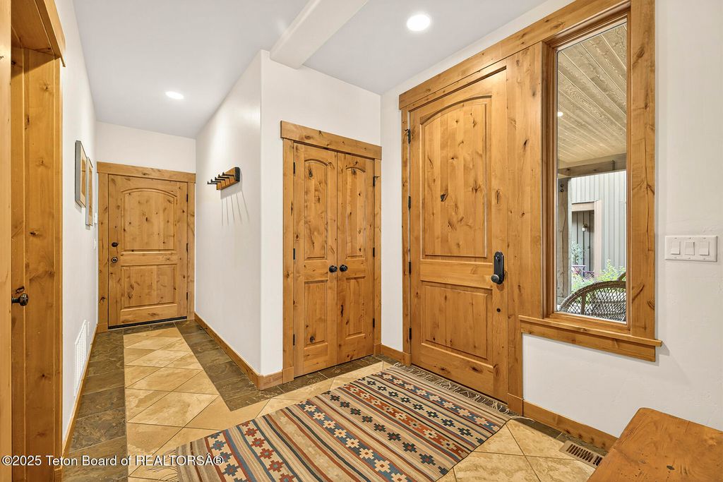 8 MOULTON Lane, Victor, ID 83455 photo 4