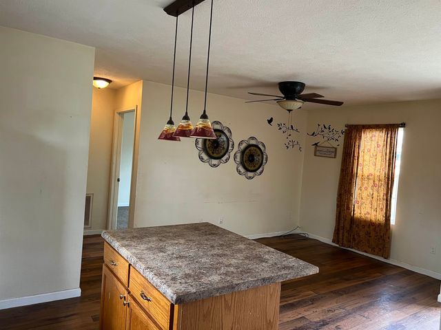 245 ROY CRUNK LN, Savannah, TN 38372