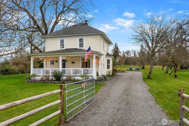 6007 SW 240th Street, Vashon, WA 98070