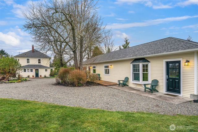 6007 SW 240th Street, Vashon, WA 98070