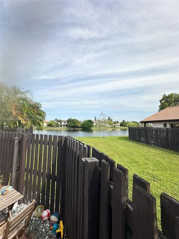 15295 SW 45th Ter G-62, Miami, FL 33185