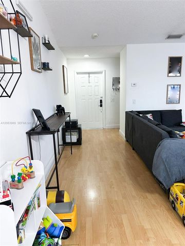 15295 SW 45th Ter G-62, Miami, FL 33185