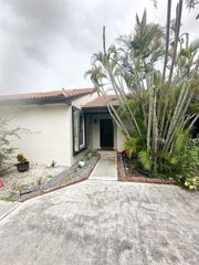 15295 SW 45th Ter G-62, Miami, FL 33185