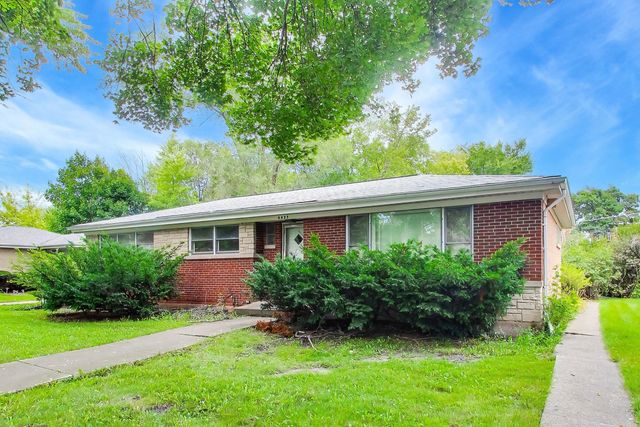 8425 Lawndale Avenue, Skokie, IL 60076