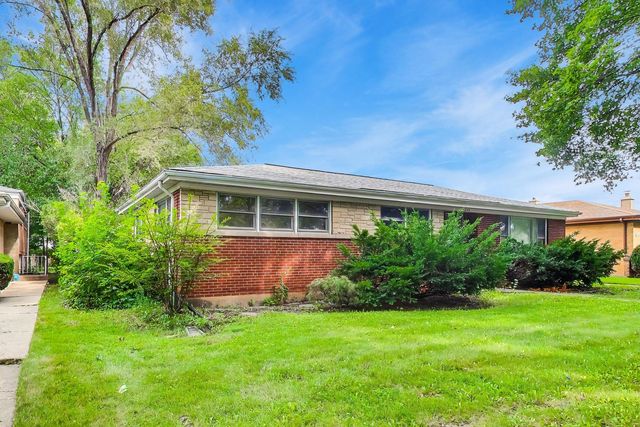 8425 Lawndale Avenue, Skokie, IL 60076