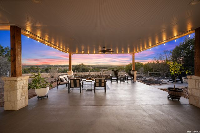 119 Greystone Pt, Boerne, TX 78006