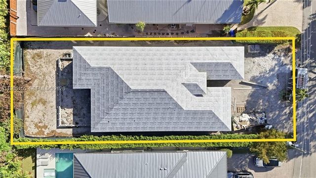 1050 13th St N, Other City - In The State Of Florida, FL 34102