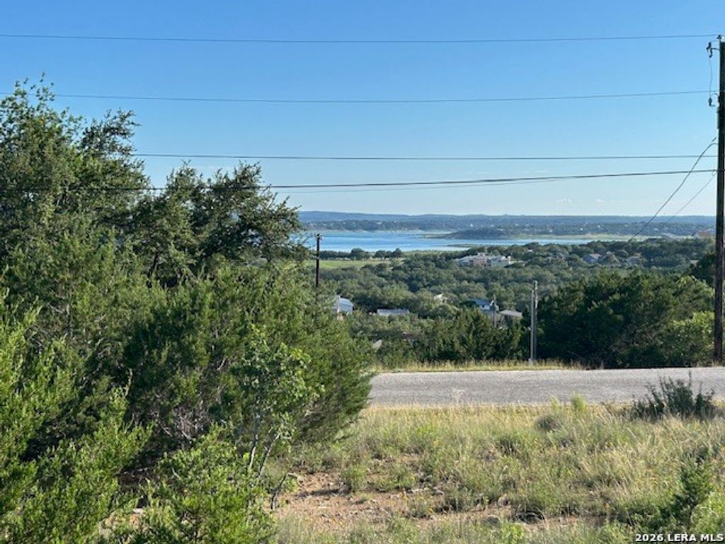 262 Bobby Clark, Canyon Lake, TX 78133