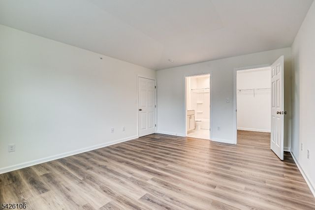 1233 Waterford Dr, Edison Twp., NJ 08817