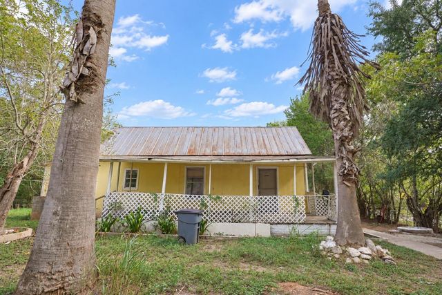 124 Fm 2571, Smithville, TX 78957