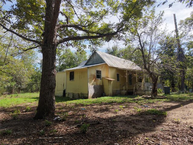 124 Fm 2571, Smithville, TX 78957
