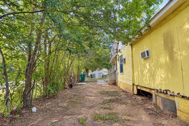 124 Fm 2571, Smithville, TX 78957