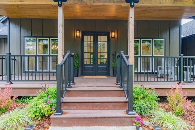 7590 SE Lynch Road, Shelton, WA 98584